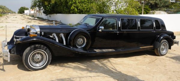 Limousine Excalibur Noire